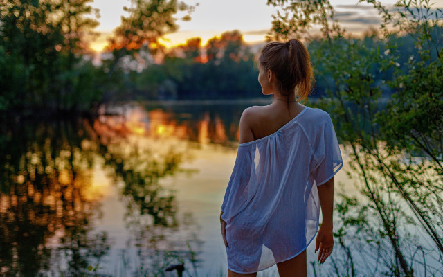 Woman dock water sunset autumn free wallpaper for desktop - medium preview image