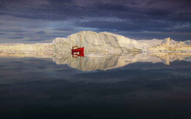 Boat icebergs mountains sunset water free wallpaper for desktop - medium preview image