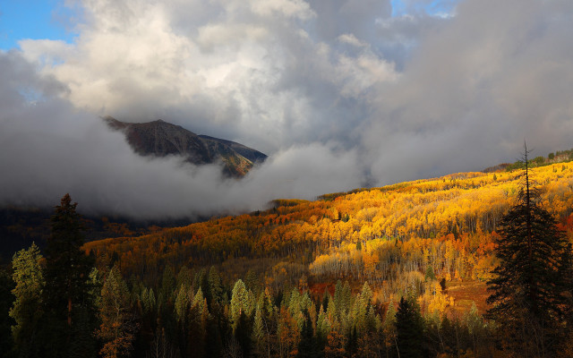 Mountain forest clouds autumn sunset free wallpaper for desktop - medium preview image