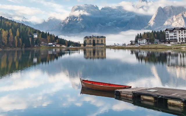 Lake mountain boat building sky free wallpaper for desktop - medium preview image