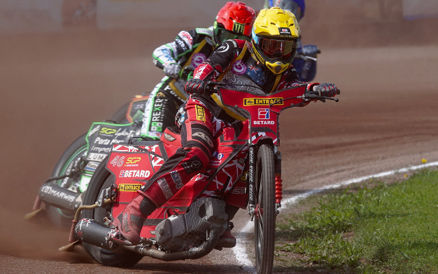 Motorcycle race two riders dirt free wallpaper for desktop - medium preview image