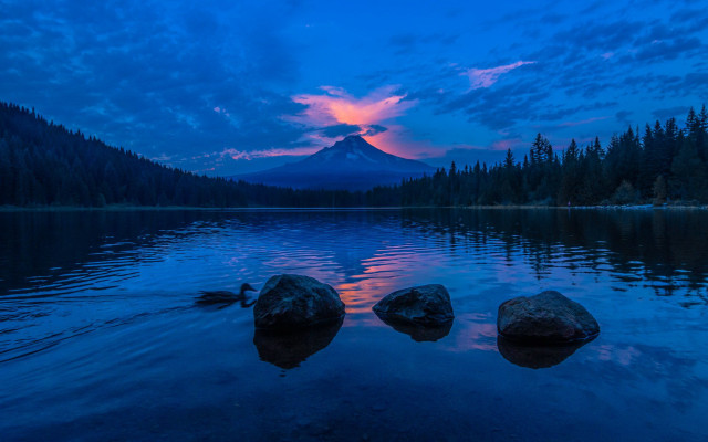 Mountain lake rocks sky reflection free wallpaper for desktop - medium preview image