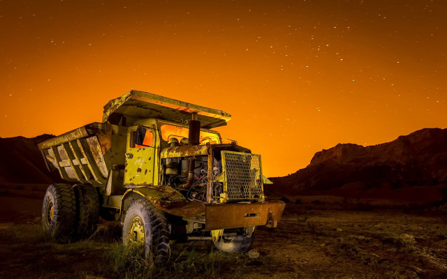Dump truck night stars mountains free wallpaper for desktop - medium preview image
