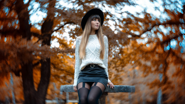 Woman skirt hat park autumn free wallpaper for desktop - medium preview image