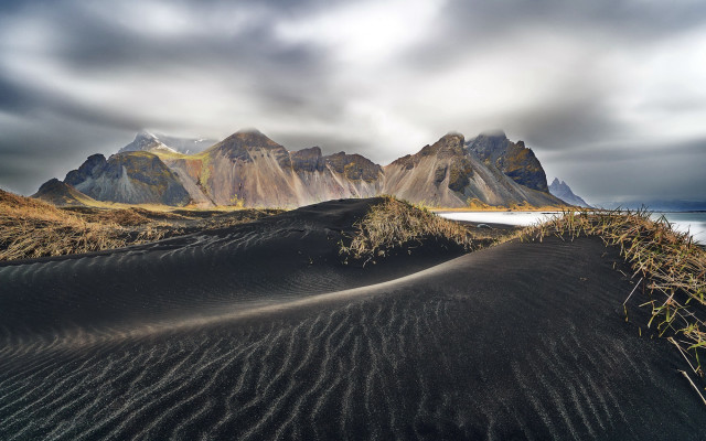 Mountain range water sand dune free wallpaper for desktop - medium preview image