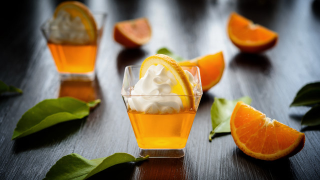 Orange juice whipped cream slices free wallpaper for desktop - medium preview image