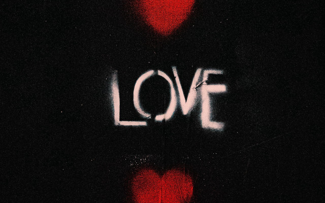 Red heart love banksy night free wallpaper for desktop - medium preview image