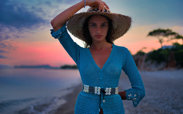 Woman blue dress straw hat #2 free wallpaper for desktop - medium preview image