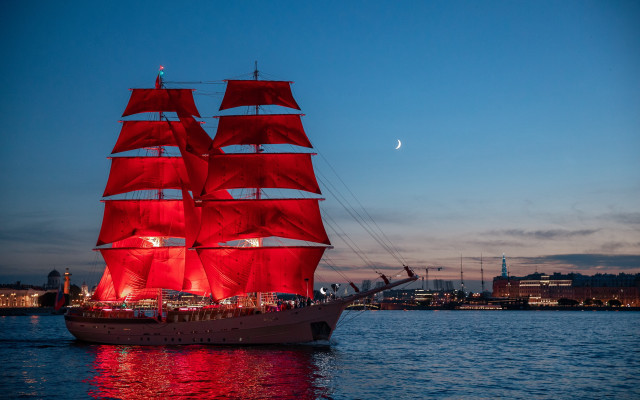 Red sailboat fullmoon night cityscape free wallpaper for desktop - medium preview image