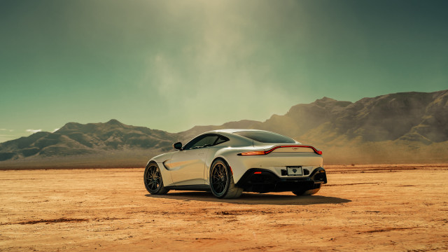 White sports car desert mountains #5 free wallpaper for desktop - medium preview image