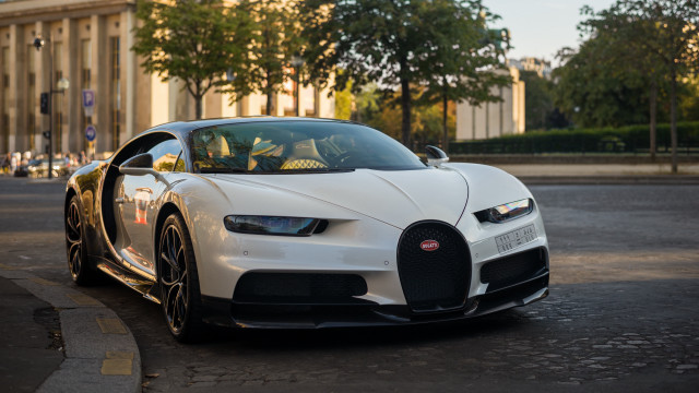 White bugatti car building pearlescent free wallpaper for desktop - medium preview image