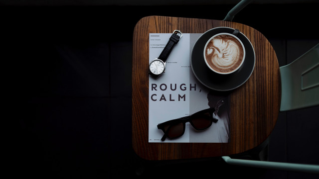 Coffee watch table sign Quarton free wallpaper for desktop - medium preview image