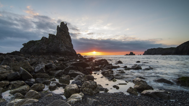 Sunset rocky beach formation water free wallpaper for desktop - medium preview image