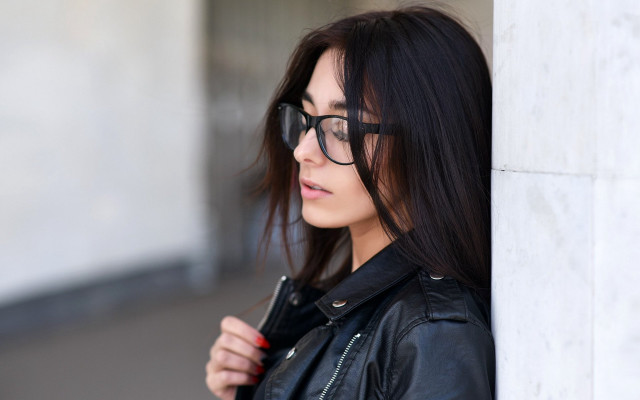 Woman glasses portrait black jacket free wallpaper for desktop - medium preview image