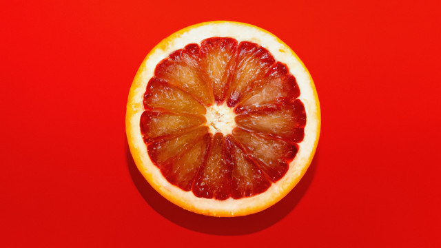 Grapefruit halved white center red free wallpaper for desktop - medium preview image