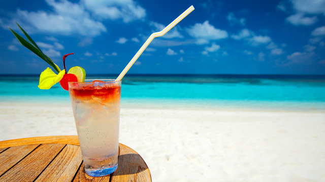 Beach drink table blue sky free wallpaper for desktop - medium preview image
