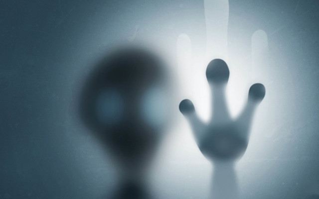 Hand shadow light bulb hologram free wallpaper for desktop - medium preview image