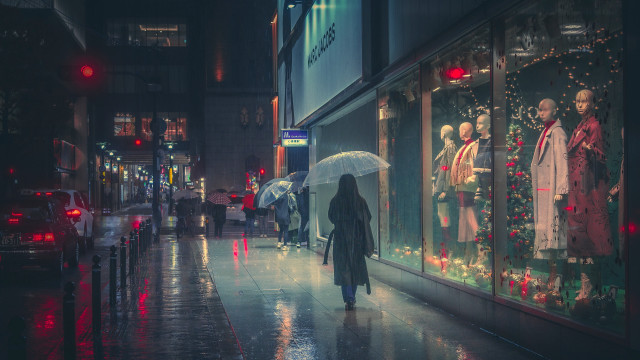 Woman umbrella rain night christmas free wallpaper for desktop - medium preview image