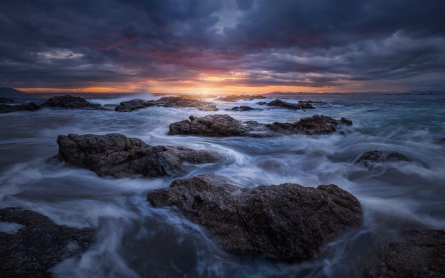 Sunset ocean rocks cloudy sky #8 free wallpaper for desktop - medium preview image