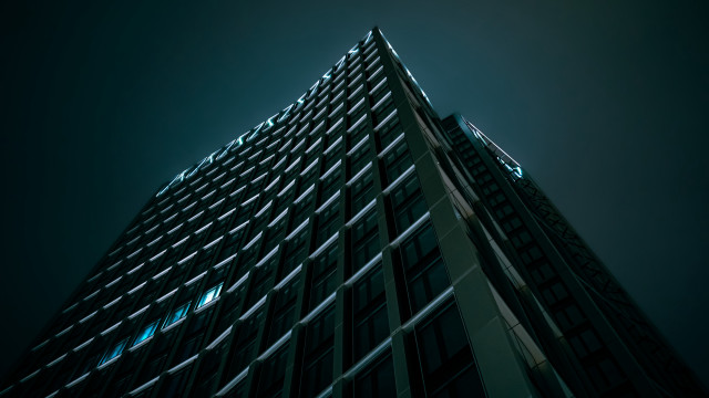 Tall clock tower night sky free wallpaper for desktop - medium preview image