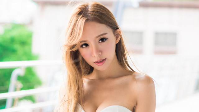 Woman longhair white dress balcony free wallpaper for desktop - medium preview image