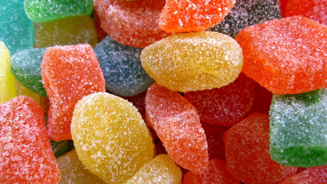 Gummy bears blue background yellow free wallpaper for desktop - medium preview image