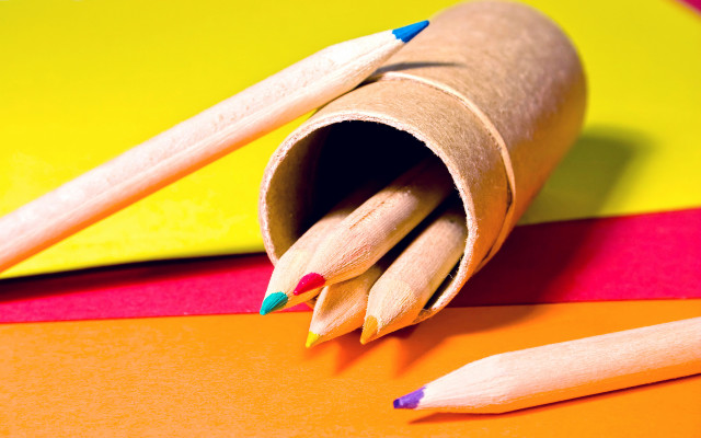 Pencils table pencilholder yellow red #2 free wallpaper for desktop - medium preview image
