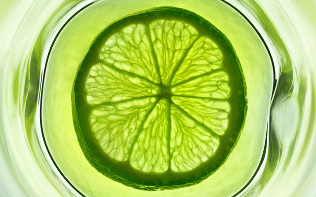 Lime slice glass water green free wallpaper for desktop - medium preview image
