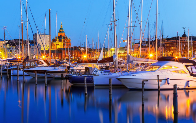 Harbor boats city clock tower free wallpaper for desktop - medium preview image
