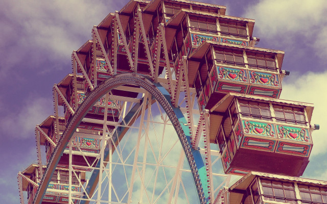 Ferris wheel clouds sky cityscape free wallpaper for desktop - medium preview image