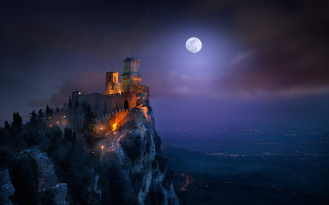 Castle hill fullmoon night gothic free wallpaper for desktop - medium preview image
