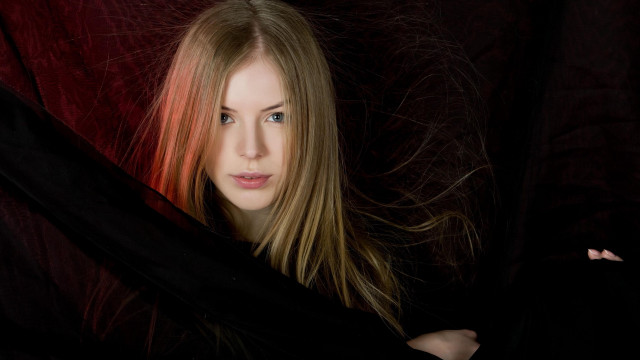 Woman blonde blueeyes serious wind free wallpaper for desktop - medium preview image