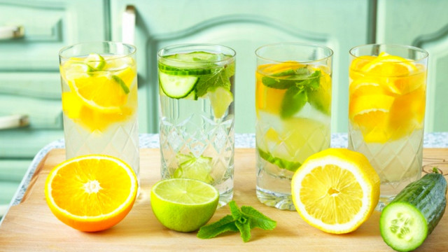 Wooden table glasses drinks fruit free wallpaper for desktop - medium preview image