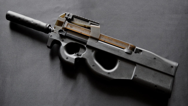 Gun wood metal rendering vector free wallpaper for desktop - medium preview image