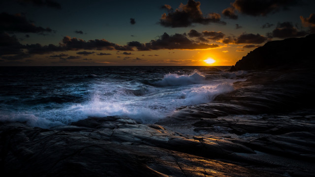 Sunset ocean waves rocks clouds #4 free wallpaper for desktop - medium preview image