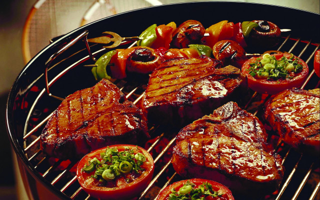 Grill steaks peppers mushrooms food #2 free wallpaper for desktop - medium preview image
