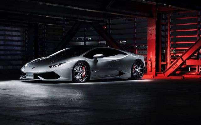 Silver sports car garage night free wallpaper for desktop - medium preview image