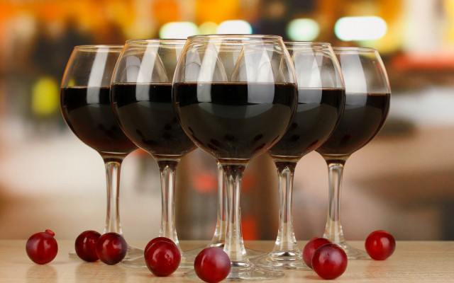 Wine glasses cherries still life free wallpaper for desktop - medium preview image