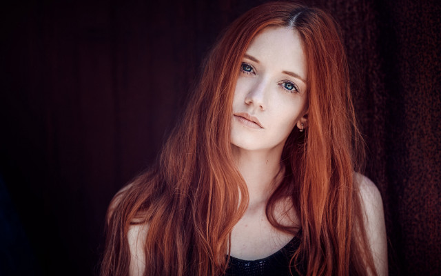 Redhair woman blueeyes portrait curtain free wallpaper for desktop - medium preview image