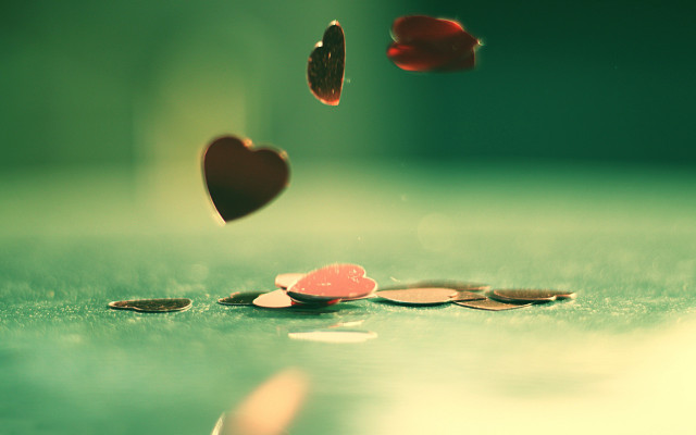 Heart floating coins flower green free wallpaper for desktop - medium preview image