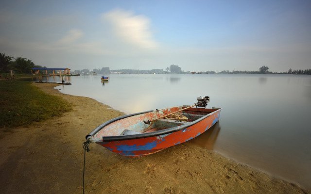 Boat shore lake sky clouds free wallpaper for desktop - medium preview image