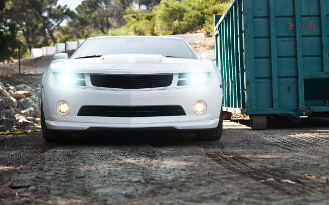 White car dumpster blue truck free wallpaper for desktop - medium preview image