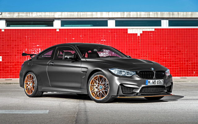 Black car red wall 3d free wallpaper for desktop - medium preview image