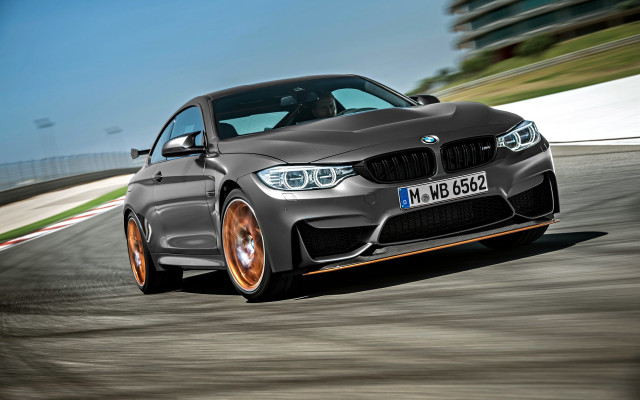 Grey car racetrack orange rims free wallpaper for desktop - medium preview image