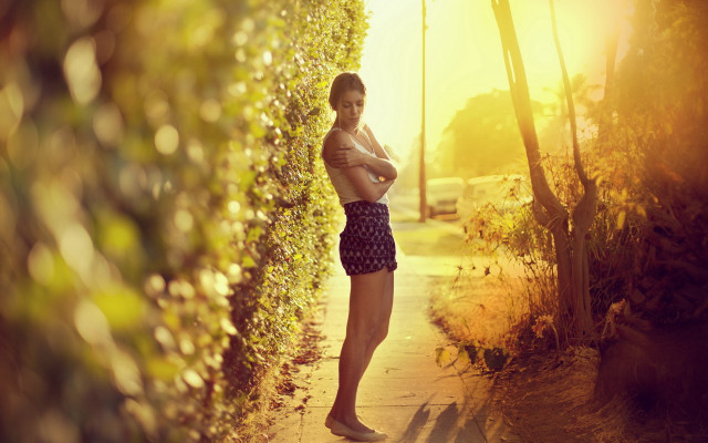 Aramenta dianthe vail autumn road free wallpaper for desktop - medium preview image