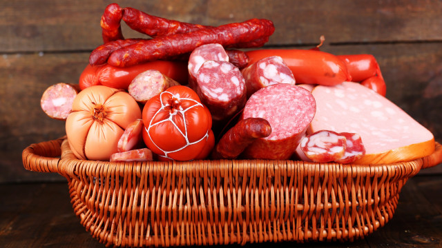 Basket sausages tomatoes table wooden free wallpaper for desktop - medium preview image