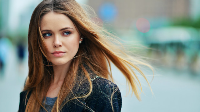 Woman long hair street blurry free wallpaper for desktop - medium preview image