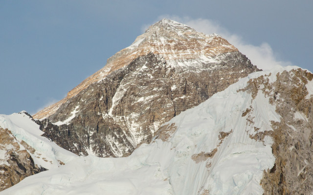 Mountain snow peak blue sky free wallpaper for desktop - medium preview image