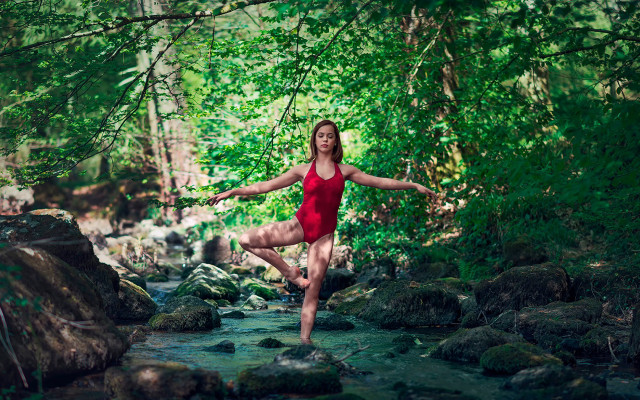 Woman in red bodysuit yoga free wallpaper for desktop - medium preview image