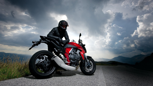 Man helmet motorcycle road cloudy free wallpaper for desktop - medium preview image